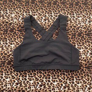 ♡︎ lululemon black sports bra ♡︎